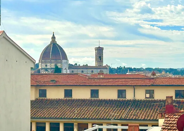 Florentine Penthouse By Florencehospitality Com