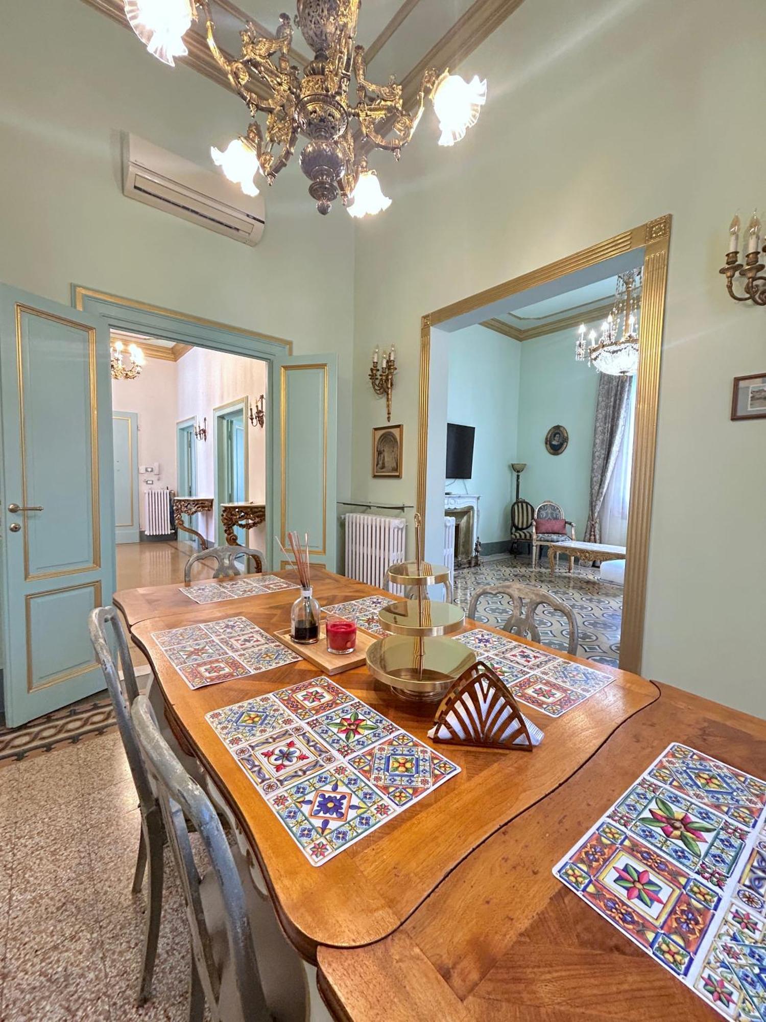 Florentine Penthouse By Florencehospitality Com *